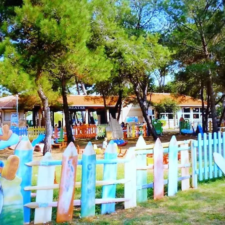 Camping Lux Camp - Mobile Homes In Bi Village