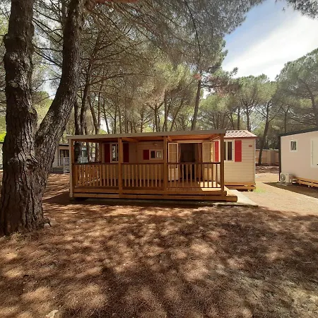 Camping Lux Camp - Mobile Homes In Bi Village *
